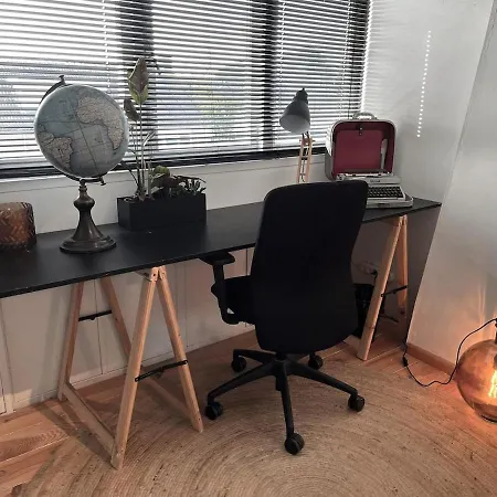 Villa Intermediate House From 1920 Near Beach, Haarlem En Adam *