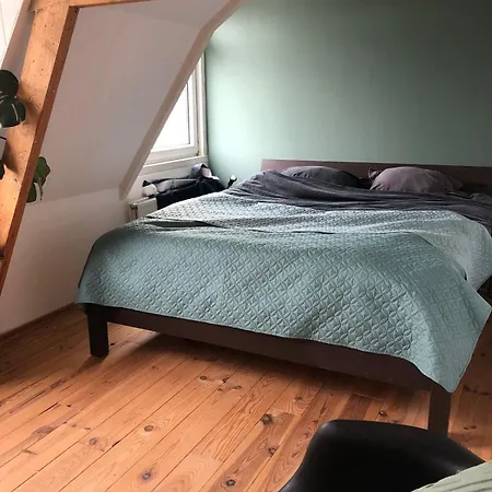 Intermediate House From 1920 Near Beach, Haarlem En Adam *